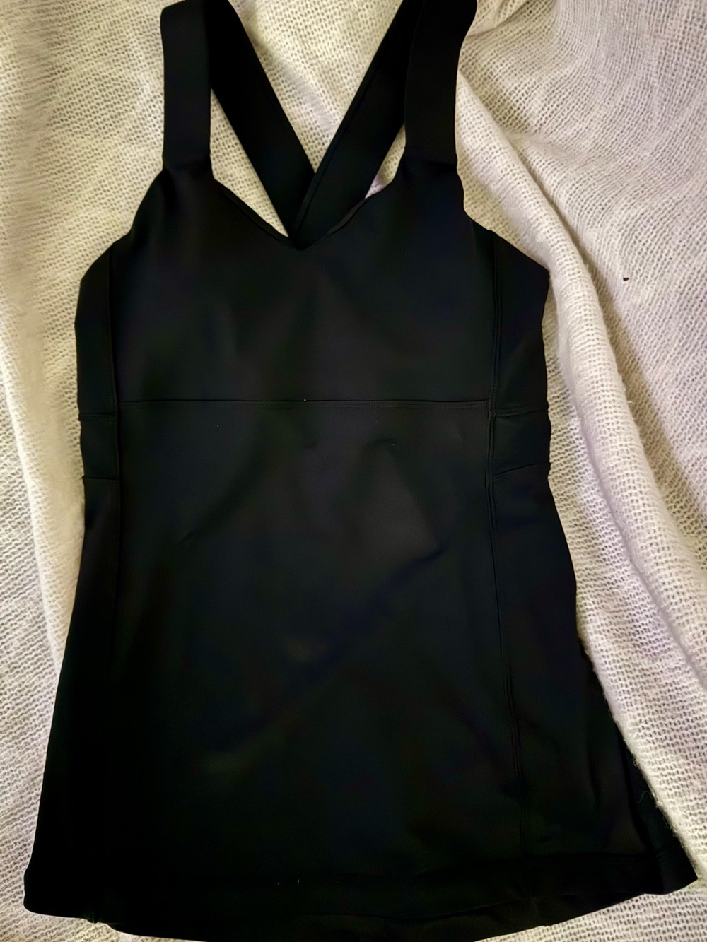 lululemon athletica Black Cross-Back Tank Top
